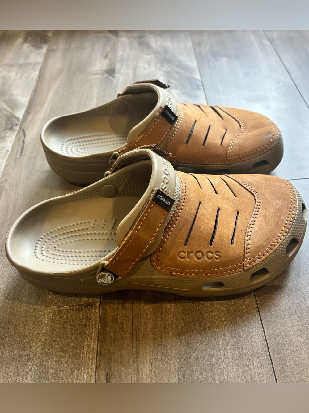 Crocs Men's Yukon Vista Genuine Leather Overlay Clog Sandals - Brown size 10